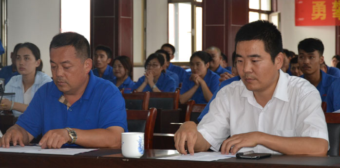 金寶山房士奎與馬廠(chǎng)湖黨委組織辦付主任